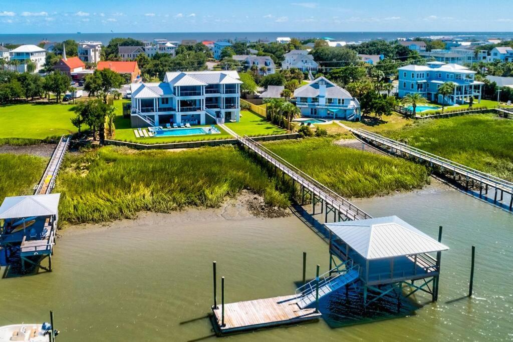New Waterfront Home With Deep Water Dock Isle of Palms Esterno foto